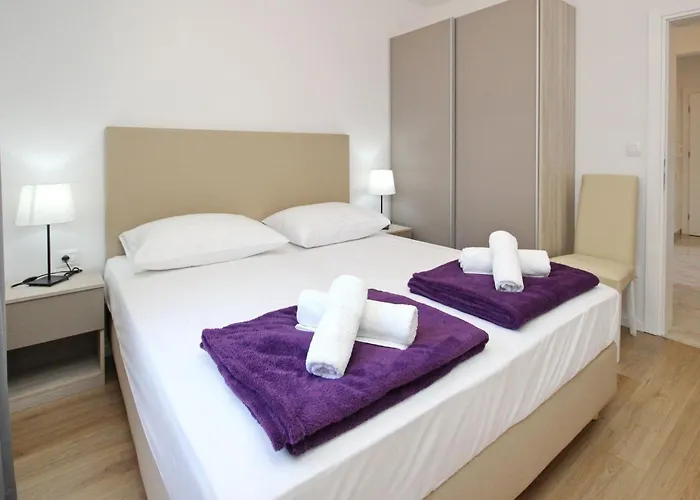 Gemuetliche In Mit Eigenem Balkon By Interhome