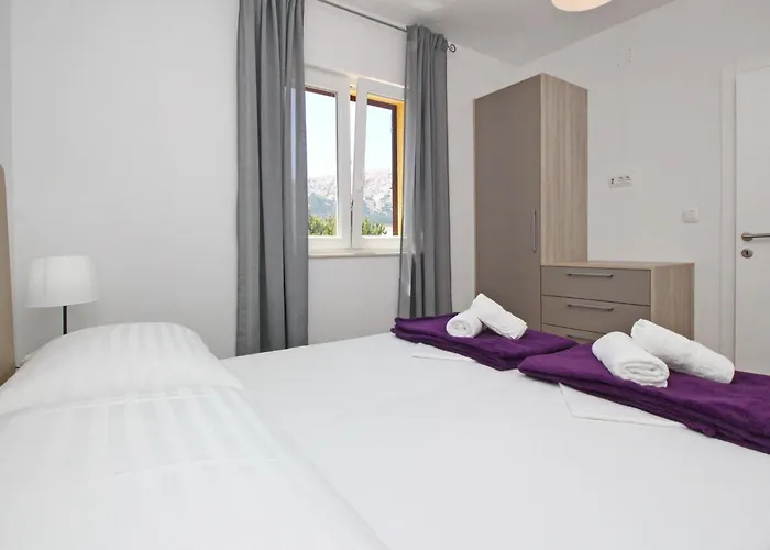 Appartement Gemuetliche In Mit Eigenem Balkon By Interhome *